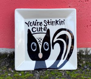 Color Me Mine - Tallahassee Skunk Plate